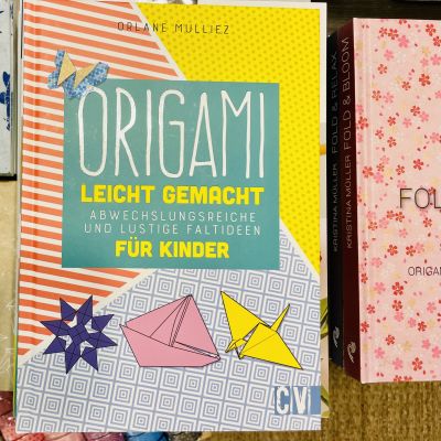 Buchcover "Origami leicht gemacht: Abwechslungsreiche und lustige Faltideen für Kinder" von Orlane Mulliez
